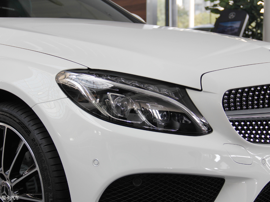 2018YCCoupe C 200 4MATIC I܇