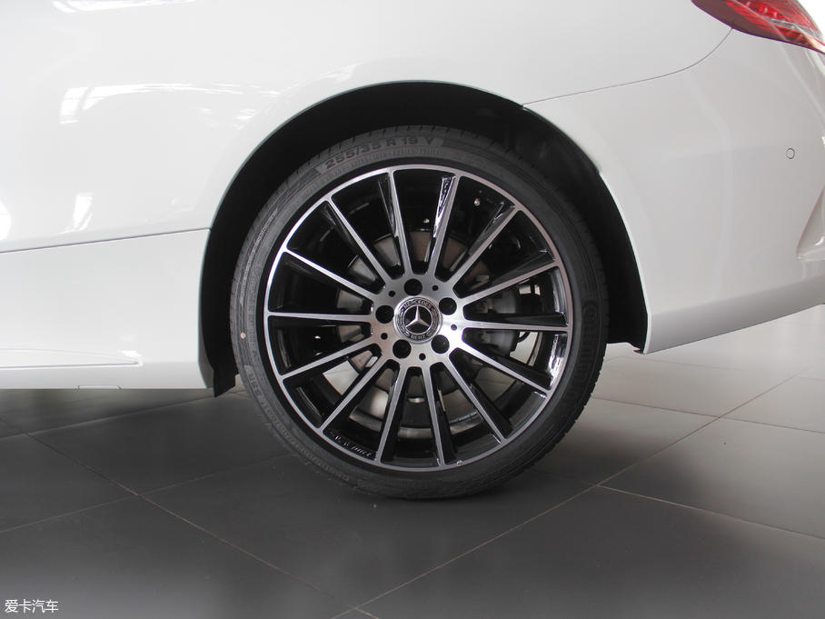 2018YCCoupe C 200 4MATIC I܇