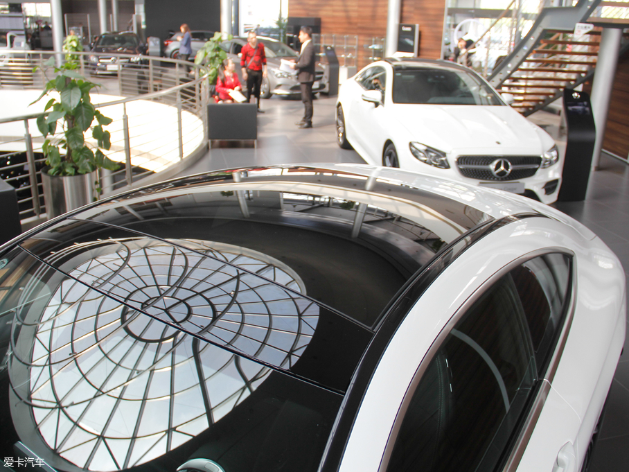 2018YCCoupe C 200 4MATIC I܇