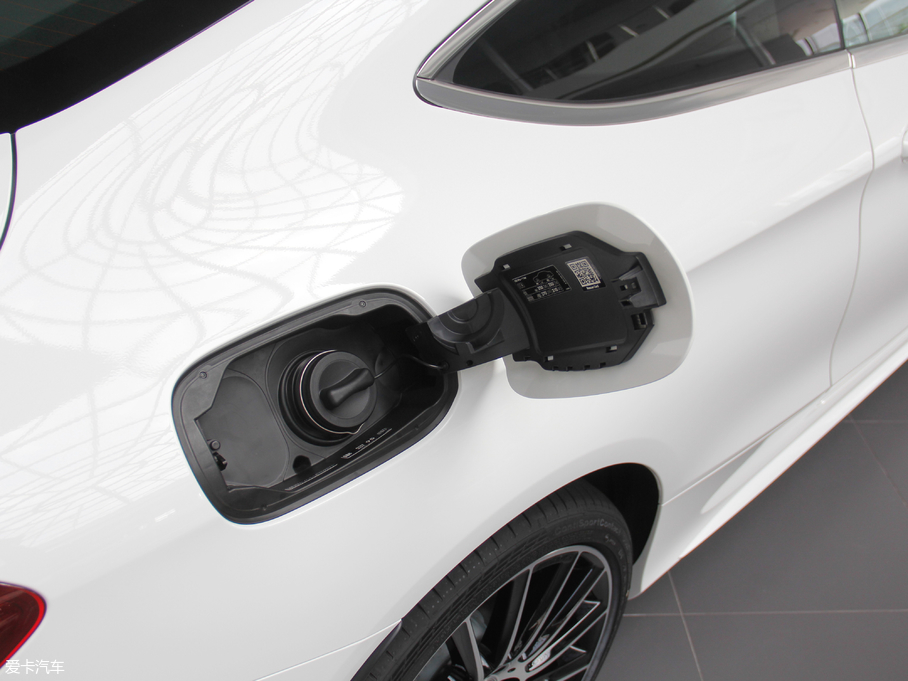 2018YCCoupe C 200 4MATIC I܇