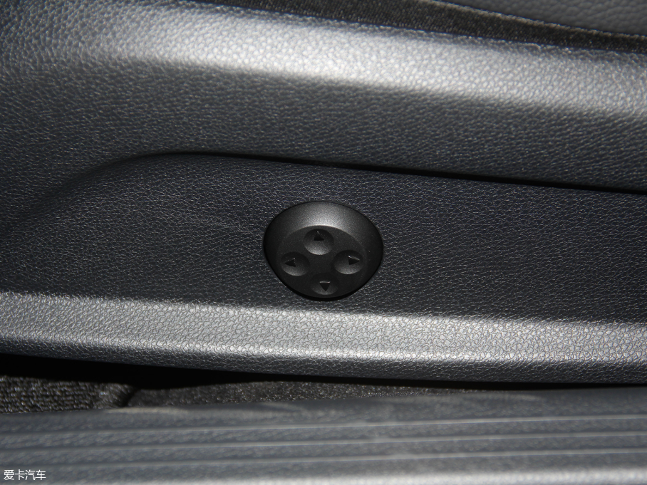 2018YC(j)Coupe C 200 4MATIC I܇