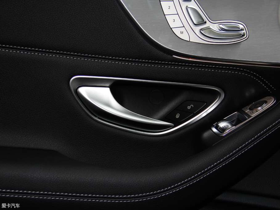 2018YCCoupe C 200 4MATIC I܇