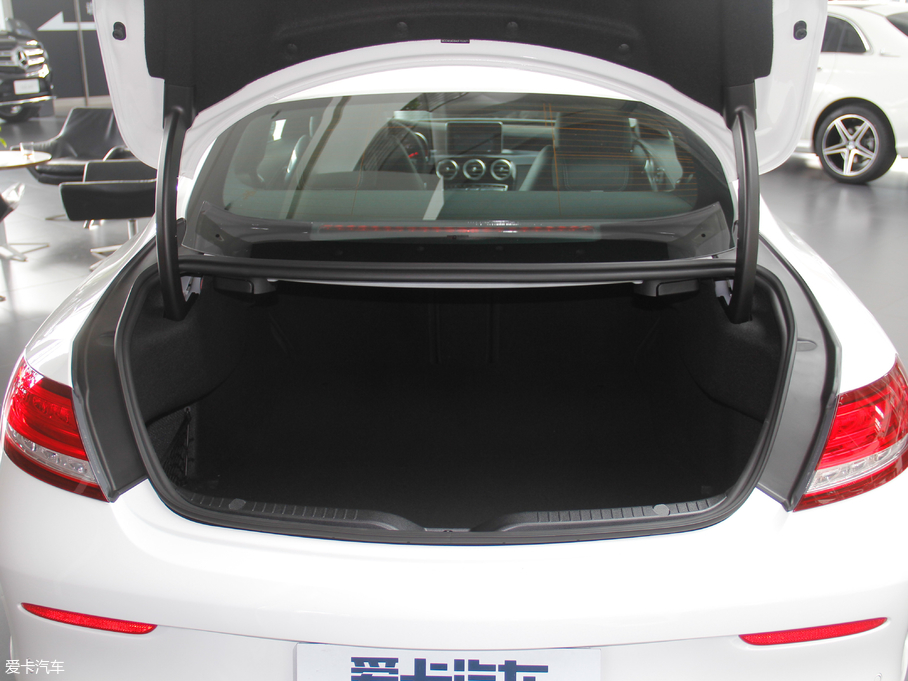 2018YCCoupe C 200 4MATIC I܇