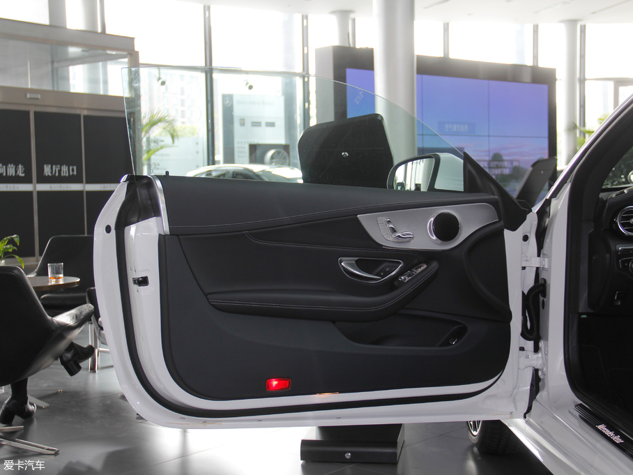 2018YCCoupe C 200 4MATIC I܇