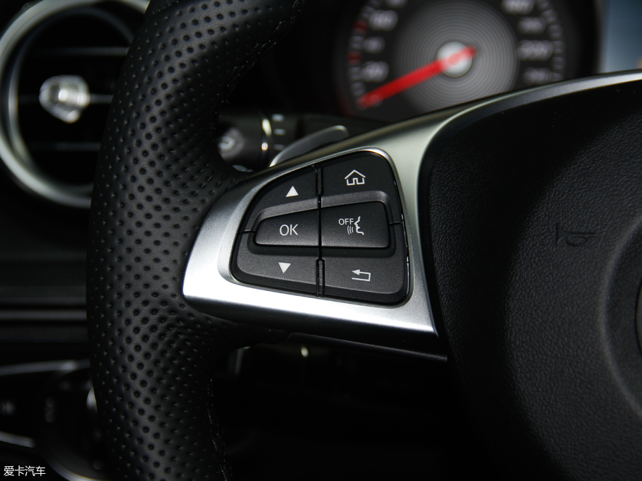 2018YCCoupe C 200 4MATIC I܇