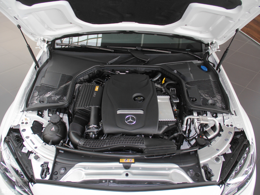 2018YC(j)Coupe C 200 4MATIC I܇