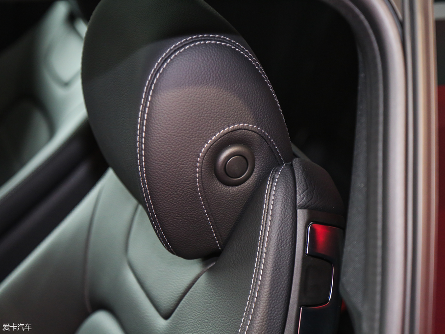 2018YC(j)Coupe C 200 I܇(ch)