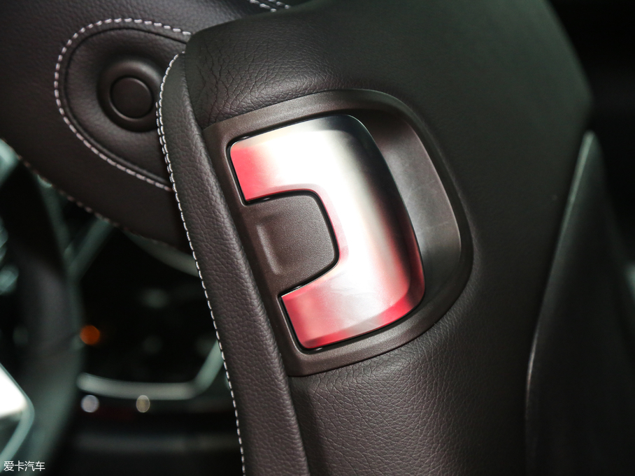 2018YCCoupe C 200 I܇