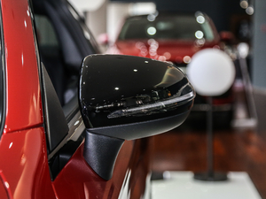 2018C 300 Iҹ؄e ҕR