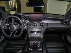 2018C 300 Iҹ؄e ȫ