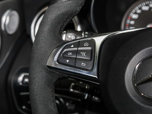 2018C 300 Iҹ؄e п؅^