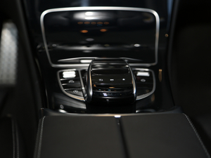 2018C 200 I܇ п؅^(q)