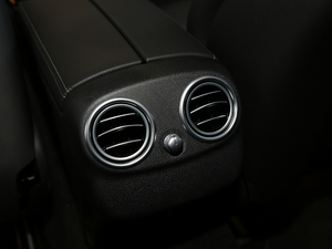 2018C 200 I܇ п؅^(q)