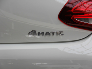 2018C 200 4MATIC I܇ ^
