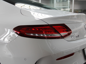 2018C 200 4MATIC I܇ ^