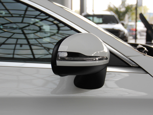 2018C 200 4MATIC I܇ ^