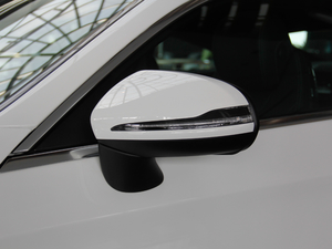 2018C 200 4MATIC I܇ ^