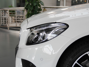 2018C 200 4MATIC I܇ ^