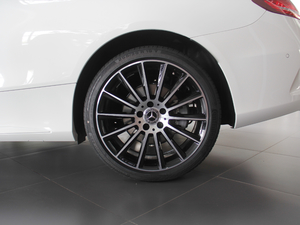 2018C 200 4MATIC I܇ ^