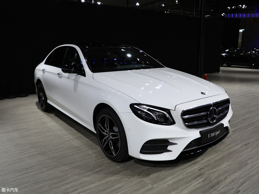 2019YE(M) E 300 \Ӱ