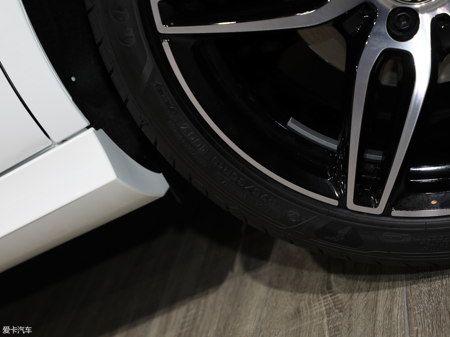 2019YE(j)(M(jn)) E 300 \(yn)(dng)