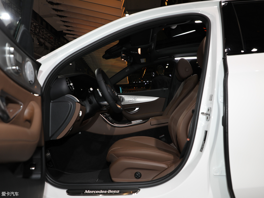 2019YE(M(jn)) E 300 \(yn)(dng)