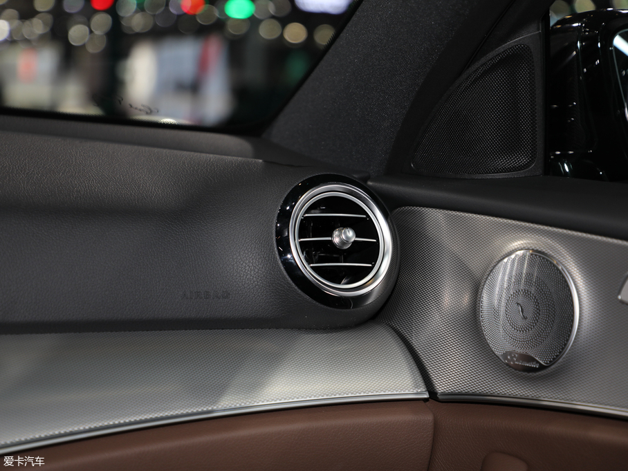 2019YE(M) E 300 \Ӱ