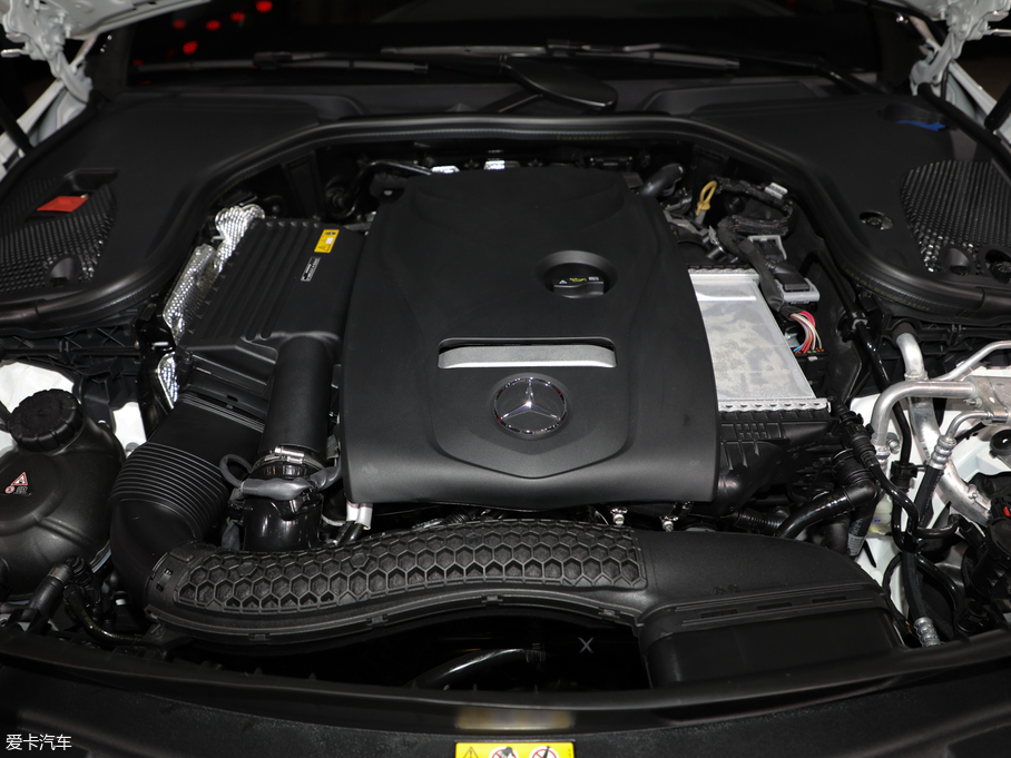 2019YE(M) E 300 \Ӱ