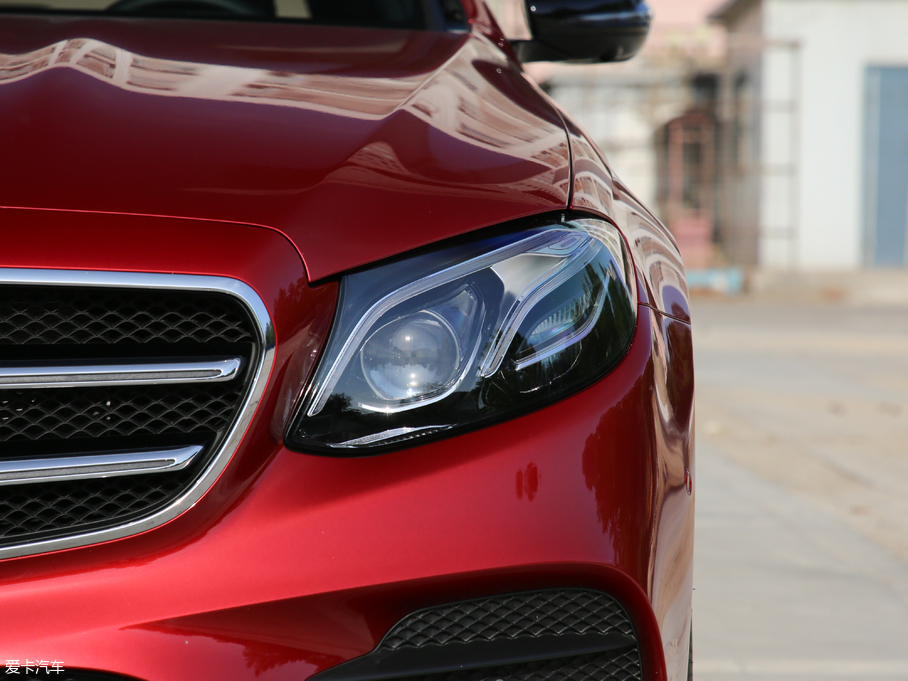 2020YE(M) E 300 \Ӱ