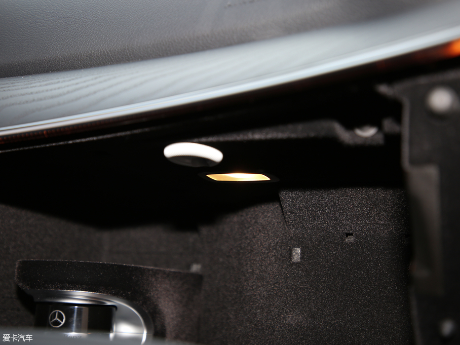 2020YE(j)(M(jn)) E 300 \(yn)(dng)