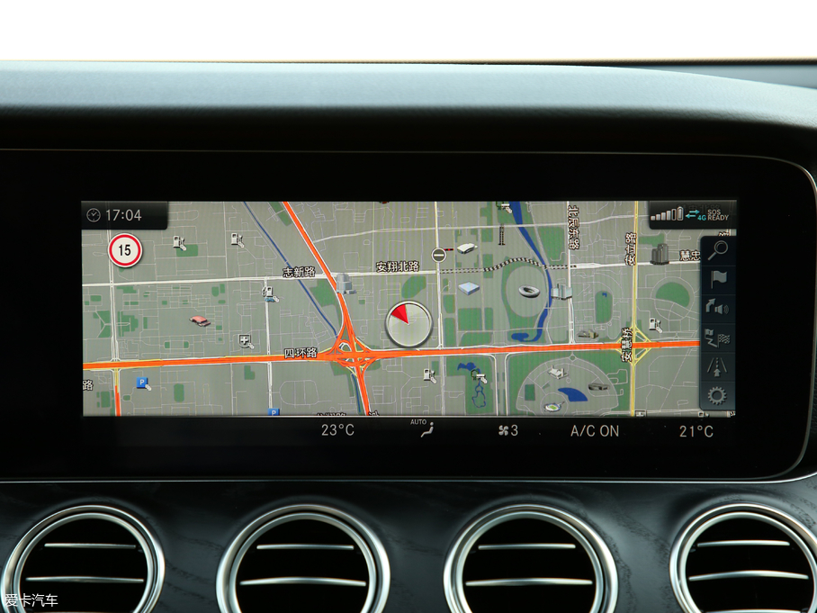 2020YE(M(jn)) E 300 \Ӱ