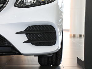 2019E 200 \Ӱ 4MATIC ǰF