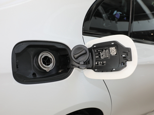 2019E 200 \Ӱ 4MATIC w