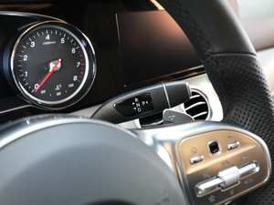 2019E 200 \Ӱ 4MATIC QU