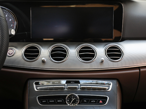 2019E 200 \Ӱ 4MATIC {L