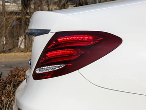 2019E 300 \(yn)(dng) (x)(ji)^