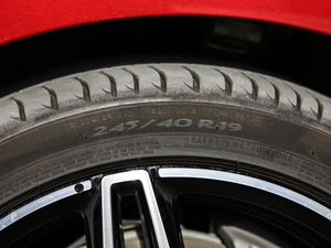 2020E 300 \Ӱ ݆̥ߴ