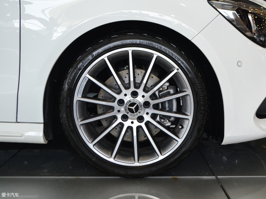 2018YCLA CLA 220 4MATIC