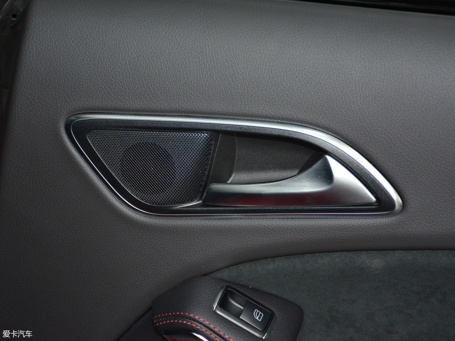 2018YCLA CLA 220 4MATIC