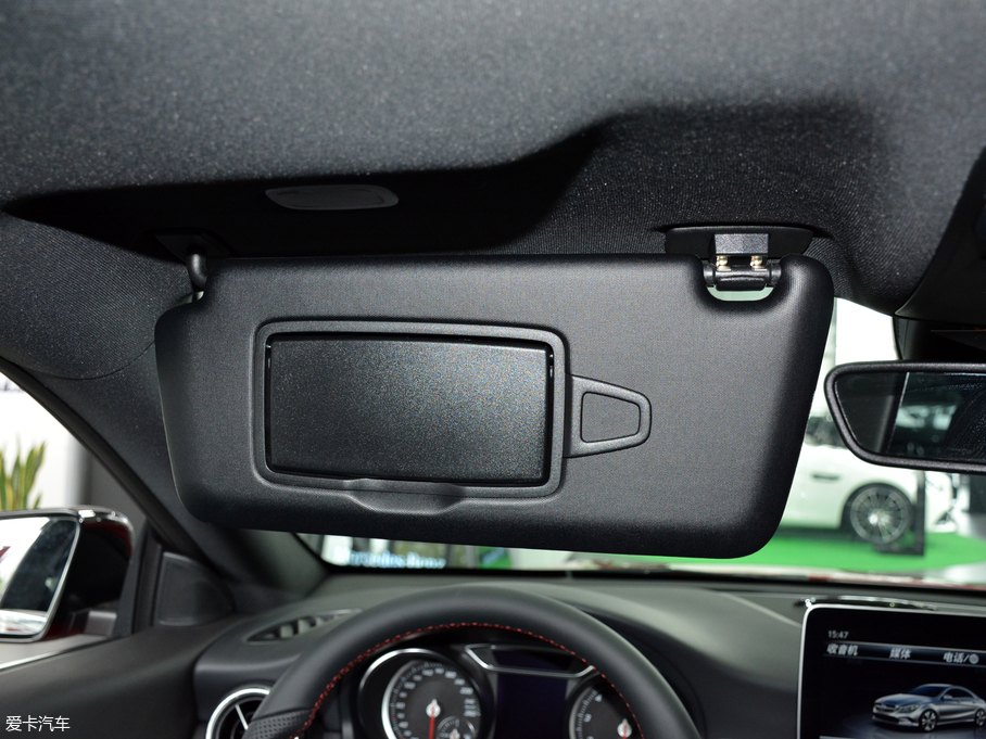 2018YCLA CLA 220 4MATIC