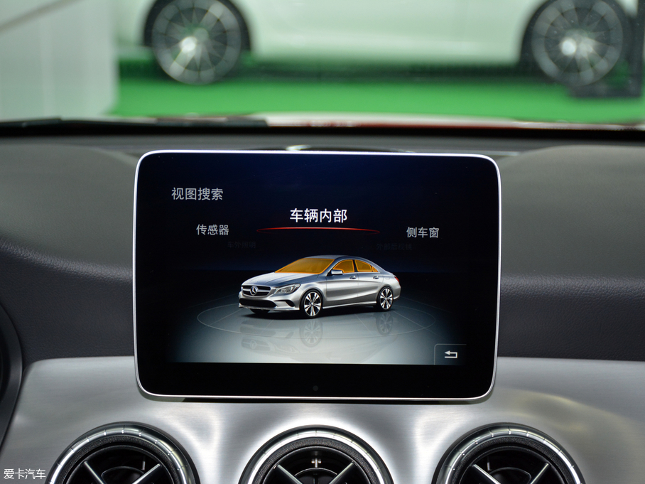 2018YCLA CLA 220 4MATIC