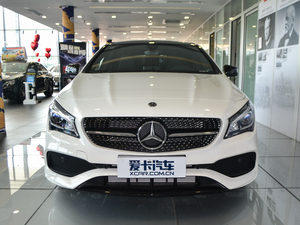 2018CLA 220 4MATIC ǰ