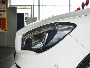 2018CLA 220 4MATIC ^