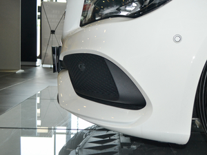 2018CLA 220 4MATIC ^