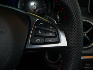 2018��CLA 220 4MATIC �п؅^(q��)