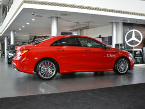 2018CLA 220 4MATIC 