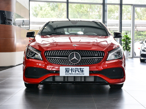 2018CLA 220 4MATIC ǰ