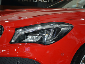 2018CLA 220 4MATIC ^