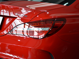 2018CLA 220 4MATIC ^