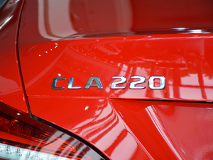 2018CLA 220 4MATIC (x)(ji)^